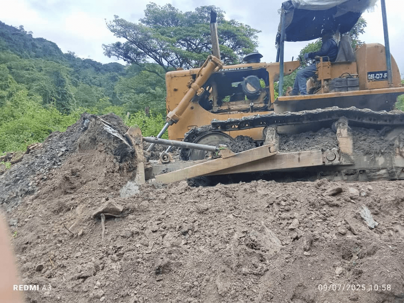 lluvias lara notilara » maquinaria pesada en Morán