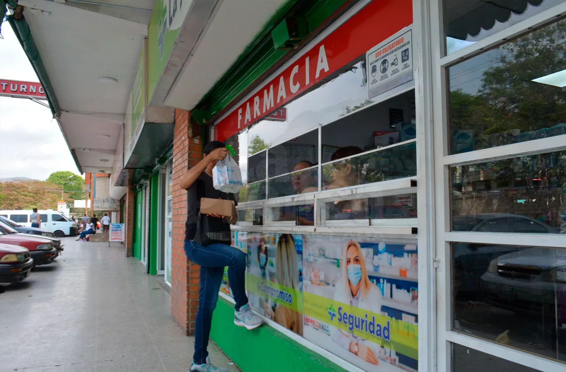 farmacia notilara » farmacéutico