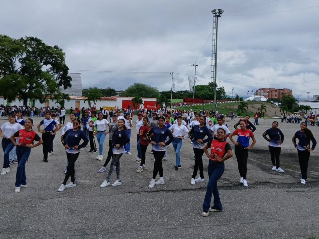 ¡Entérate! Venezuela unirá a más de 20 mil músicos en Caracas para lograr el Récord Guinness de la Banda Show de marcha más grande del mudo » photo 2026 04 28 21 26 15 »