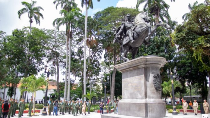 Simon Bolivar 696x392 1 &raquo; Simón Bolívar